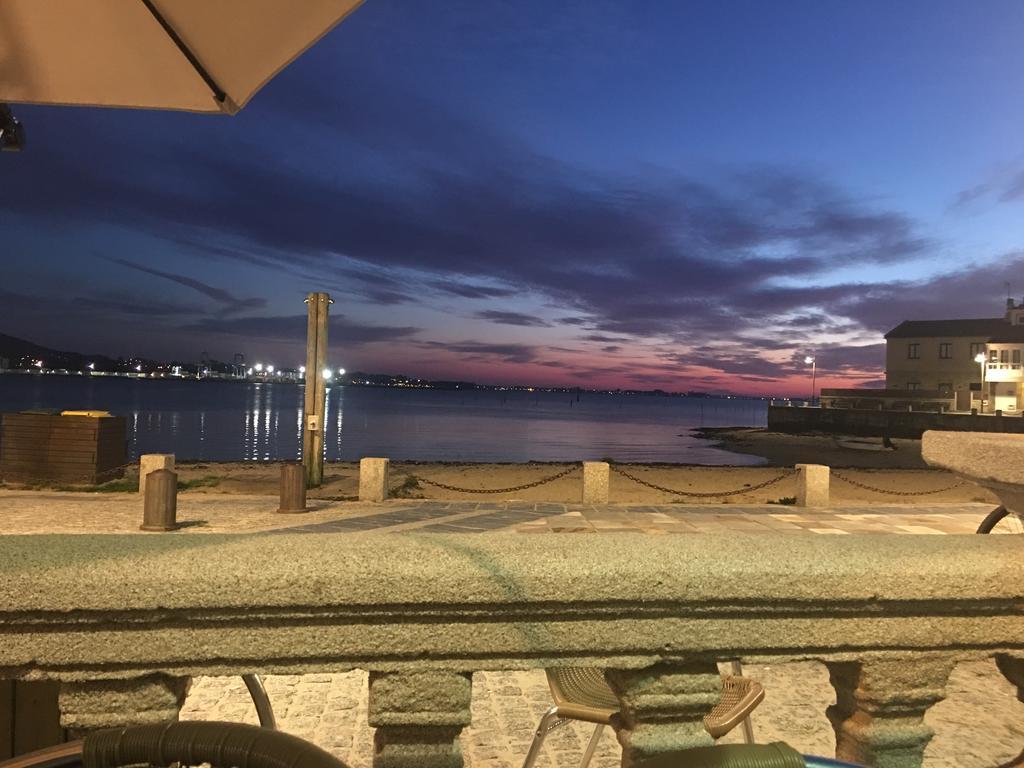 A Esmorga-Posada Del Mar บิลาการ์เซีย เด อาโรว์ซา ภายนอก รูปภาพ