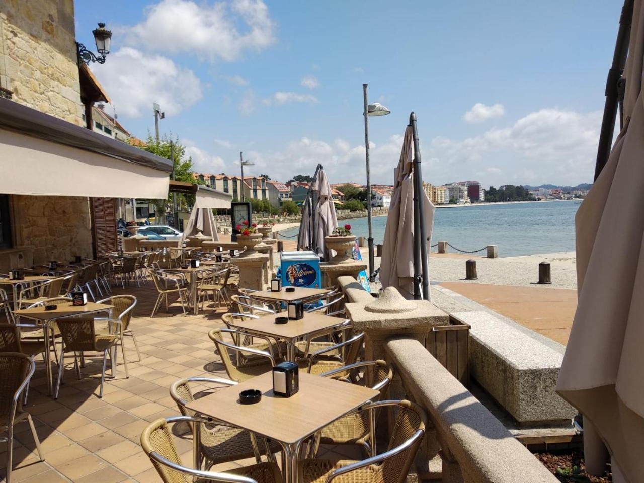 A Esmorga-Posada Del Mar บิลาการ์เซีย เด อาโรว์ซา ภายนอก รูปภาพ